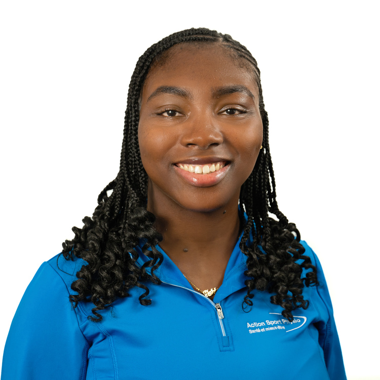 Photo d'Ashla McNichols représentante au service à la clientèle à la clinique Action Sport Physio West Island
