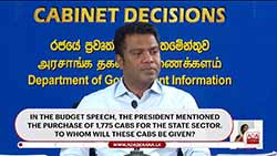Cabinet Spokesman clarifies purchase of vehicles for state sector (English)