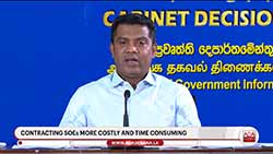 Cabinet Spokesman justifies granting contracts to private sector over SOEs (English)