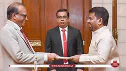 President appoints new Energy Minister; Cabinet responsible for substandard coal imports �Opposition (English)