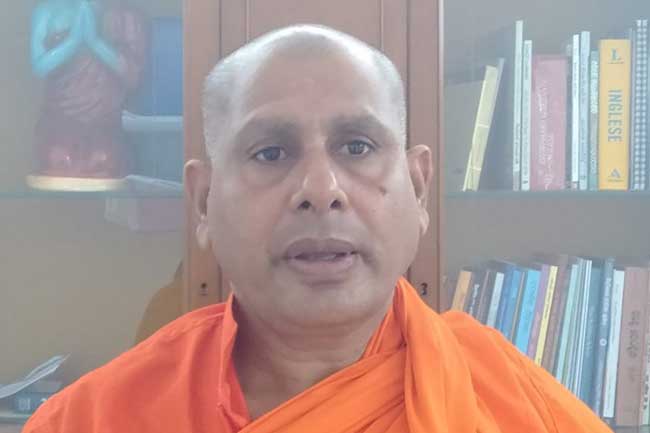 ෆේස්බුක් ඔස්සේ හුවමාරු වන ප්‍රතිපත්ති සියල්ල අසත්‍යයයි-සීලරතන හිමි