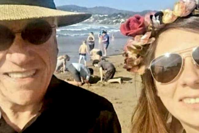 සෙල්ෆි ඡායාරූප ගත් ජනපතිට දඩ