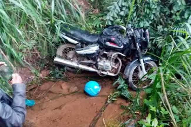 යතුරුපැදි අනතුරින් නාවික සෙබළෙක් ජීවිතක්ෂයට