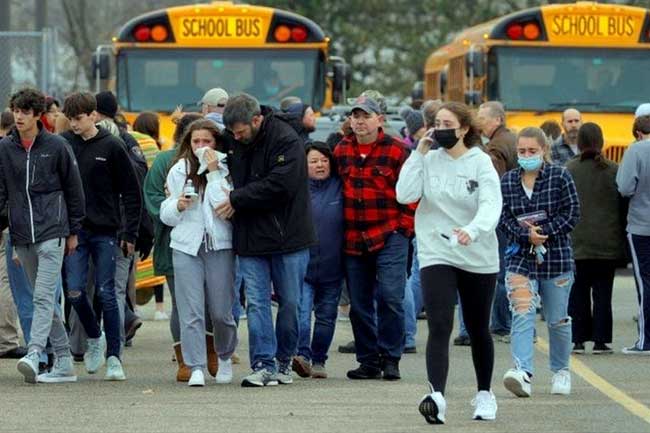 අමෙරිකාවේ පාසලක වෙඩි තැබීමක්