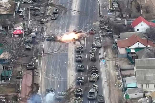 රුසියානු යුද ටැංකිවලට දරුණු ප්‍රහාරයක්