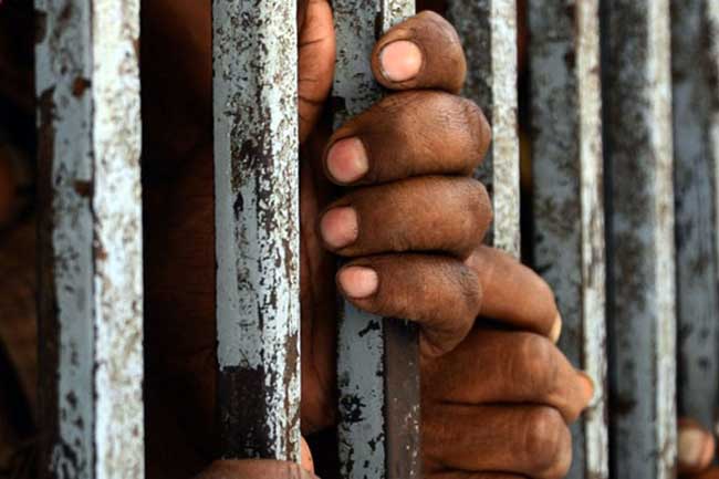 බන්ධනාගාර රැඳවියන් බැලීමට විශේෂ අවස්ථාවක්