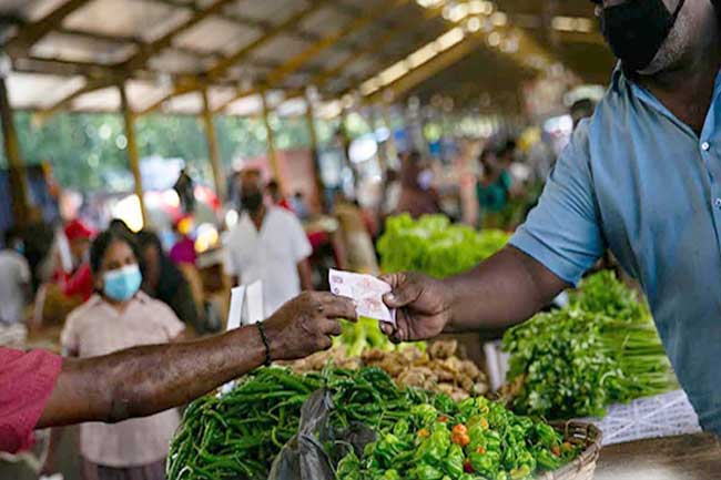 උද්ධමනය හමුවේ වැටුපට වී ඇති දේ ?