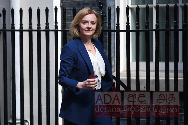 බ්‍රිතාන්‍යයේ නව අගමැතිවරිය නම්කෙරේ