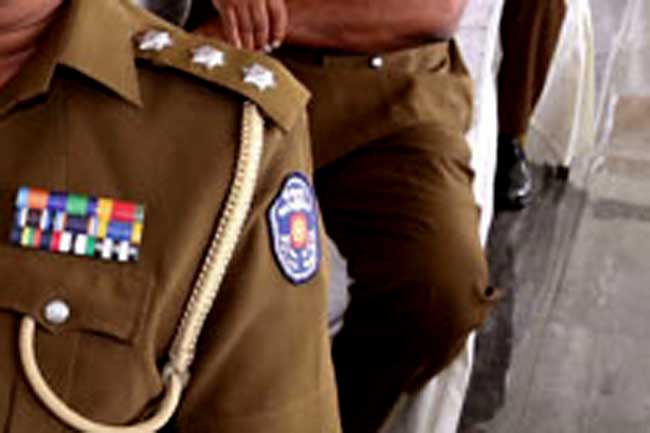 ජ්යෙෂ්ඨ පොලිස් නිලධාරින් 11ක් විශ්රාම යයි