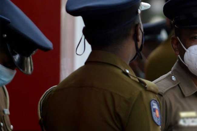 පොලීසියෙන් ජනතාවට දැනුම්දීමක්