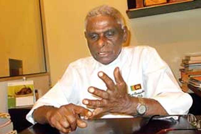 හෙළ රටාවට ඉවුම් පිහුම් ග්‍රන්ථයේ කර්තෘත්වය පබිලිස් සිල්වා ට