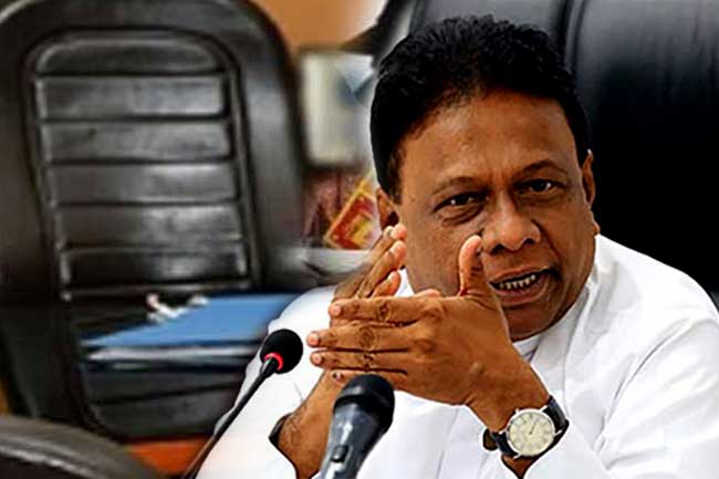 අලුත් පොලිස්පති කෝ ? ඩලස් විමසයි