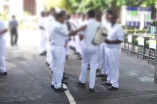 සා පෙළ පිළිතුරු පත්‍ර පරීක්ෂා කිරීම් ඇරඹෙයි