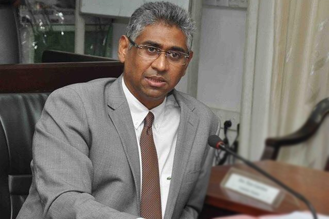 ජාතික ලැයිස්තු ධුරයට ෆයිසර් මුස්තාපා ගේ නම ආ හැටි ලේකම් කියයි