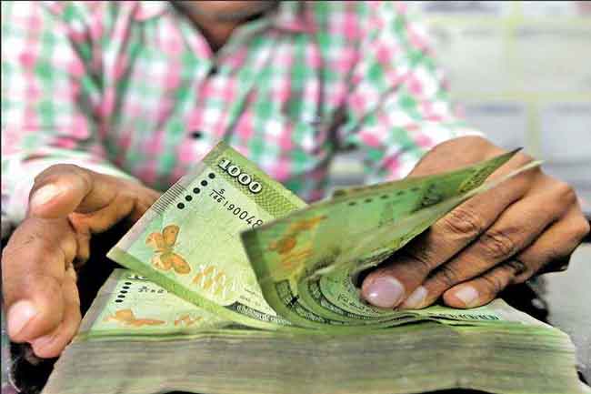 PAYE tax වෙනස් වෙන්නේ මෙහෙමයි