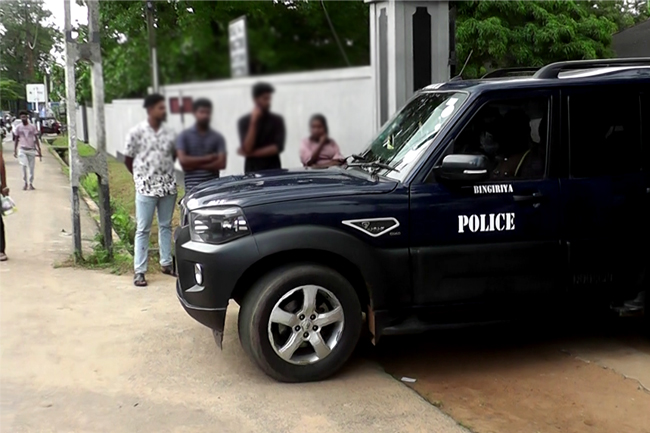 බිංගිරියේදී මාලිමාවේ මන්ත්‍රීවරුන්ට බාධා කළ සැකකරුවන් රිමාන්ඩ්