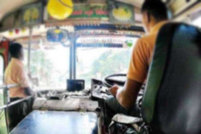 බස් රථ රියදුරන්ට දැනුම්දීමක්