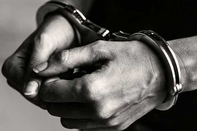 අත්අඩංගුවට ගත් අපේක්ෂකයින් ගණන 33 දක්වා ඉහළට