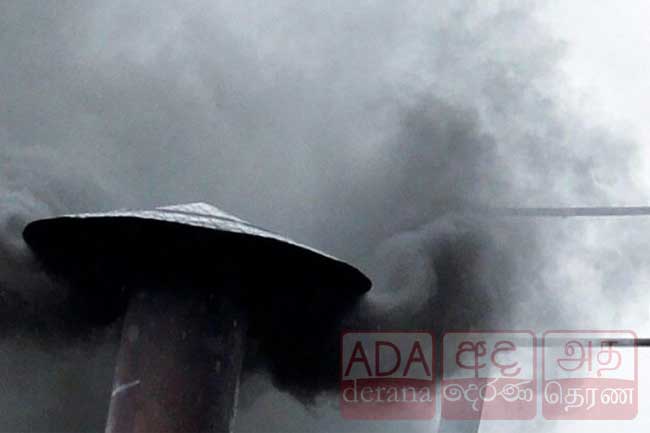 වතිකානයෙන් කළු දුමාරයක් පිටවෙයි - පාප්වහන්සේ තේරීම කල්යයි