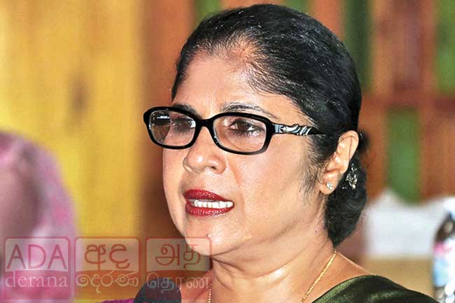 හිටපු කාන්තා කටයුතු ඇමතිනී චන්ද්‍රාණි බණ්ඩාරට නඩු