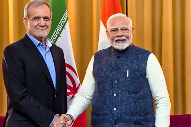 ඉරාන ජනපතිට අගමැති මෝදිගෙන් විනාඩි 45ක දුරකථන ඇමතුමක්