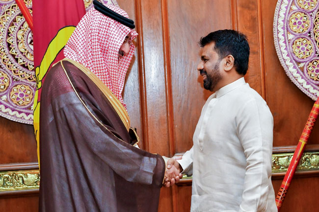 ජනපති සහ සෞදි සංවර්ධන අරමුදලේ ප්‍රධානීන් අතර හමුවක්