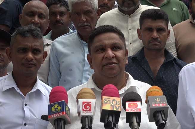 ශ්‍රීලනිප අලුත් ගමන බදුල්ලෙන් ඇරඹෙයි
