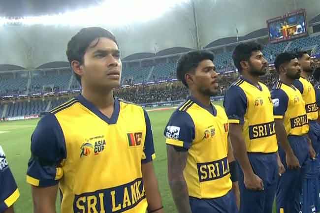 දුනිත්ගේ පියාට ‍ගෞරවයක් ලෙස ක්‍රිකට් පිටියේදී විනාඩියක නිහඬතාවයක්