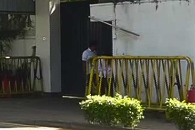 මහින්ද හිටපු නිවස මහාධිකරණයකට ?