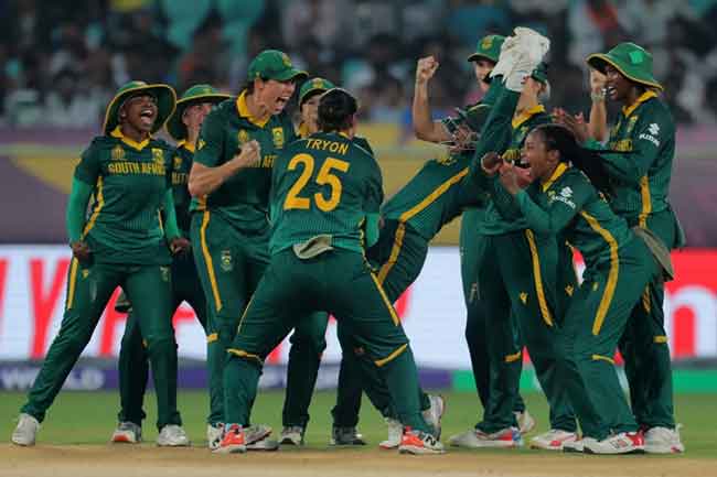 දකුණු අප්රිකානු කාන්තාවෝ ලෝක කුසලාන අවසන් සටනට