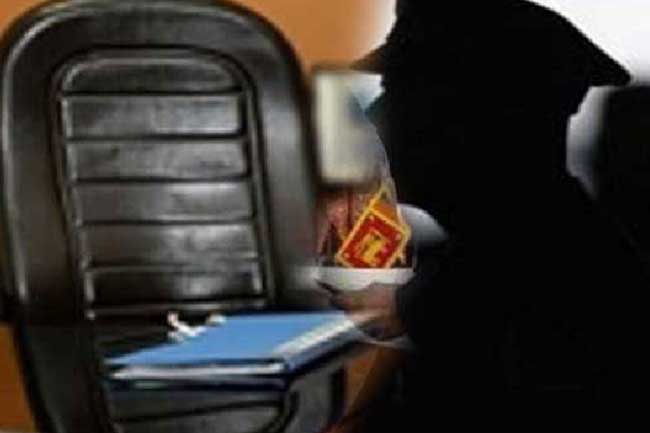 පොලිස් දෙපාර්තමේන්තුවේ පරිපාලන තනතුරේ වෙනසක්?