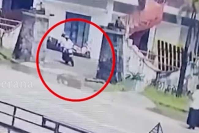 වැලිගම සභාපති ඝාතනයට පැමිණි යතුරුපැදිය කැළෑවකින් හමුවෙයි