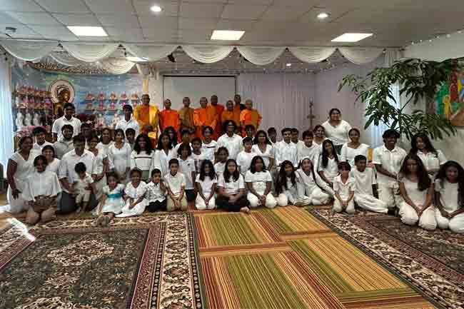 තරුණයෝ පෙරමුණ ගත් ඇමරිකාවේ කඨින පිංකම