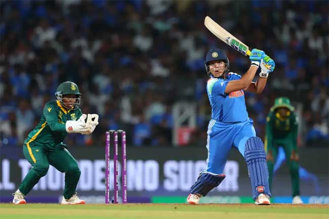 ඉන්දියාවෙන් දකුණු අප්‍රිකාවට ලකුණු 299ක ඉලක්කයක්