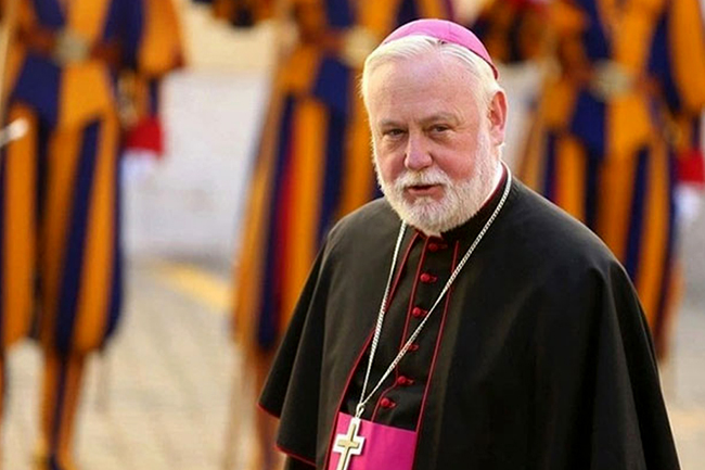 වතිකානු විදේශ අමාත්‍ය අගරදගුරු පෝල් රිචඩ් ගැලගර් හිමිපාණන් හෙට දිවයිනට