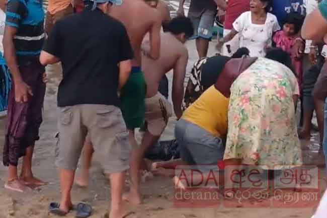 දැදුරු ඔයේ ගසාගෙන ගිය තරුණයෝ 4කගේ සිරුරු හමුවෙයි