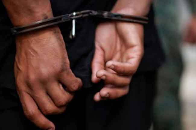 සොහොයුරා බේරා ගන්න පොලීසියට සද්දෙ දැමූ මාලිමා මන්ත්‍රී අත්අඩංගුවට