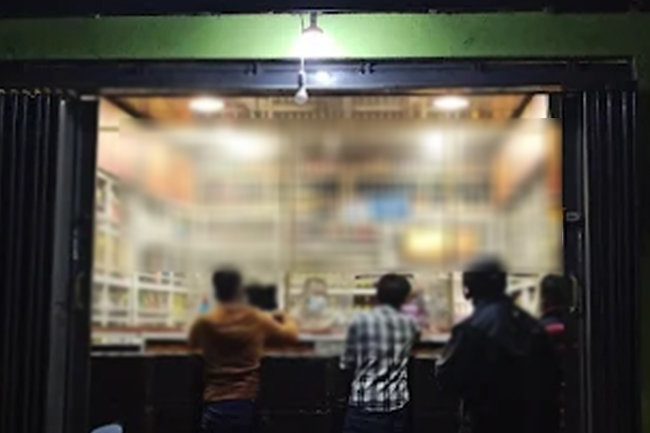 ජා - ඇළ සුරා සැලකට මුද්‍රා තබයි