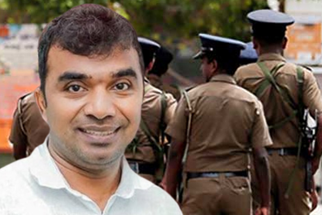 සම්පත් මනම්පේරිට අයත්  වාහන 3ක් පොලිස් භාරයට