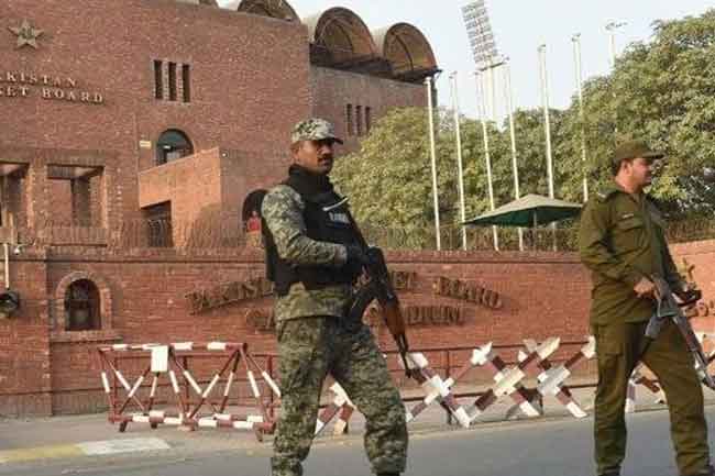 තුන්කොන් සටනට ලාහෝර් සහ රාවල්පිණ්ඩ් ආරක්ෂාව තර කෙරේ