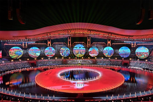 චීන ජාතික ක්‍රීඩා උළෙලේ විචිත්‍රවත් සමාරම්භය