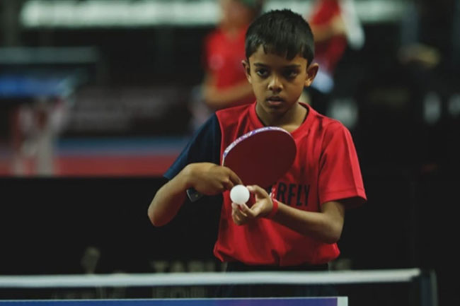 ශ්‍රී ලංකාව ඉහළට ඔසවා තැබූ තාවි සමරවීර