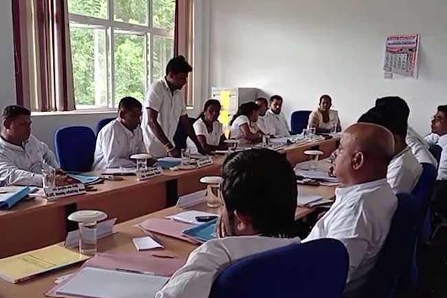 ප්‍රාදේශීය සභා උණුසුම් කළ මංගල අයවැය