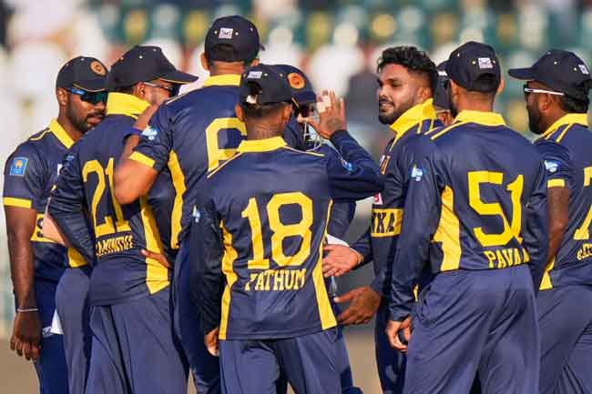 බෝම්බ ප්‍රහාරයෙන් පසු ශ්‍රී ලංකා ක්‍රීඩකයන් යළි ලංකාවට එන්න සැරසෙයි