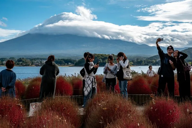 ජපානයේ සංචාරය කිරීමෙන් වළකින්නැයි  චීනය සිය පුරවැසියන්ට දැනුම්දෙයි