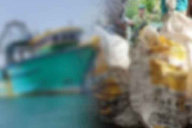 කිරින්දෙන් හමුවූ මත්ද්‍රව්‍ය තොගය ප්‍රවාහනය කළ බවට සැක කෙරෙන යාත්‍රාවක් සොයා ගැනේ