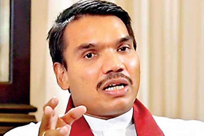 අපි මේ ආණ්ඩුවේ බොරු චෝදනාවලට බය නෑ - නාමල්