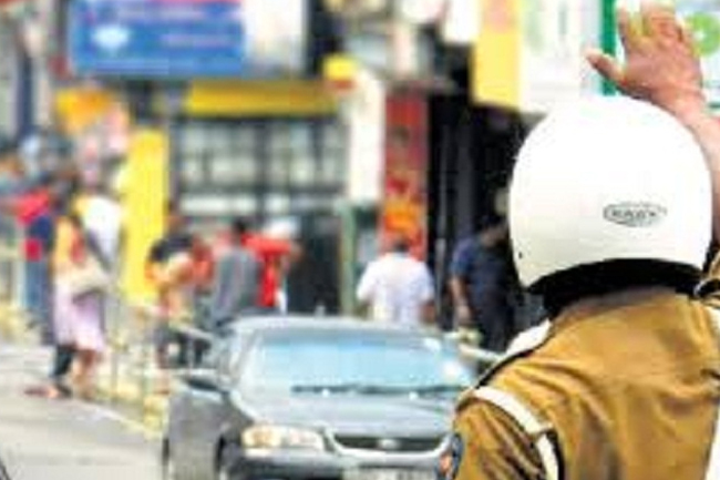 21 රැලිය වෙනුවෙන් රථවාහන සැලැස්මක්