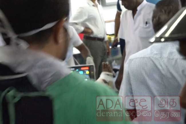 මවට හා 16 හැවිරිදි පුතුට ඇසිඩ් ප්‍රහාරයක් – මව මරුට