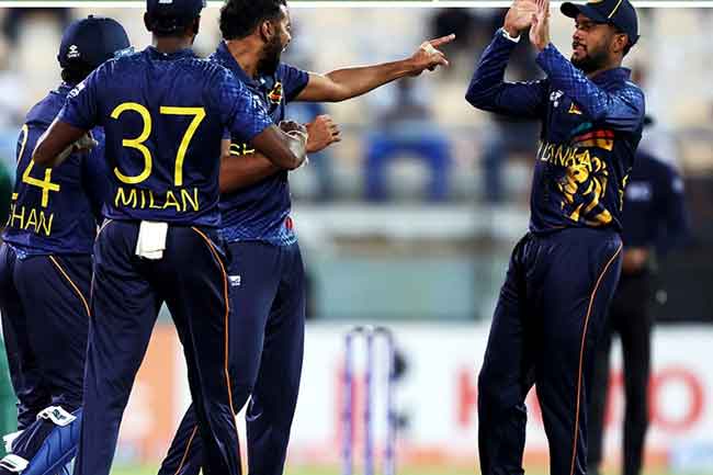 අවසන් සටනට යන්න ශ්‍රී ලංකාවට ලකුණු 154ක ඉලක්කයක්